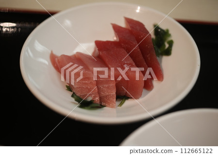Sashimi Sashimi 112665122