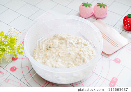 麵包製作初級發酵 112665687