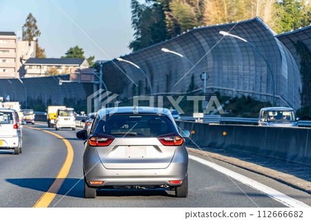 公路駕駛圖片 公路駕駛圖片 112666682