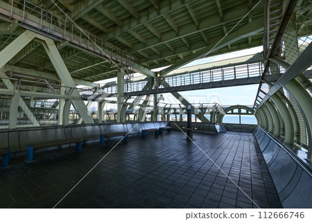 [Hyogo/Kobe] Maiko Park is located at the foot of the Akashi Kaikyo Bridge, and there are dynamic bridges and historic buildings. 112666746