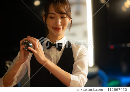 調酒師的女人 112667450