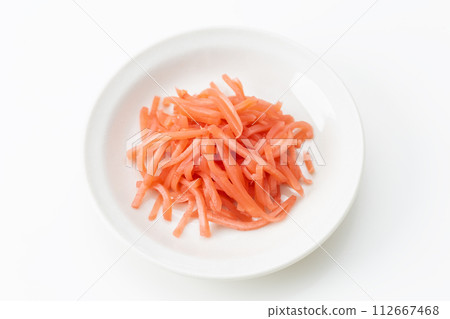 Red ginger white background Red ginger white background 112667468