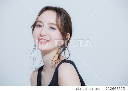 Beauty Young lady 112667515