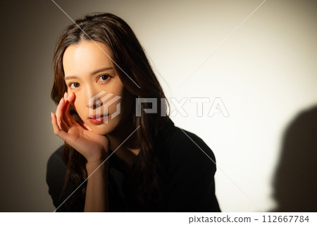 長頭髮的女人 112667784