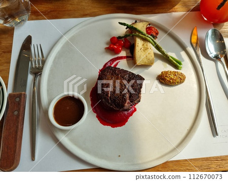a gourmet beef steak plate a gourmet beef steak plate 112670073