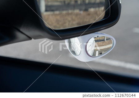 side mirror auxiliary mirror door mirror car side mirror auxiliary mirror door mirror car 112670144