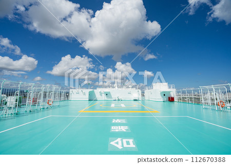 船渡海藍天晴空旅程 112670388