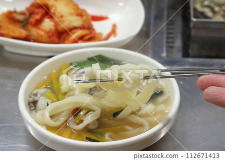 Korea food. chopped noodles Seafood kalguksu Korea food. chopped noodles Seafood kalguksu 112671413