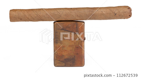 Cigar, close up.- Isolated on white Cigar, close up.- Isolated on white 112672539
