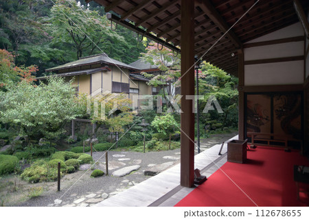 滋賀郡愛知郡愛莊町,從本寺看到的金剛林寺、水雲閣和護摩堂 滋賀郡愛知郡愛莊町,從本寺看到的金剛林寺、水雲閣和護摩堂 112678655