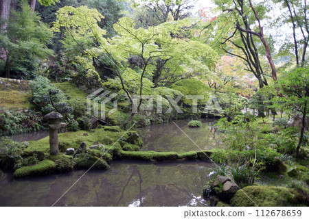金剛林寺本坊庭園 滋賀郡愛知郡愛莊町 112678659