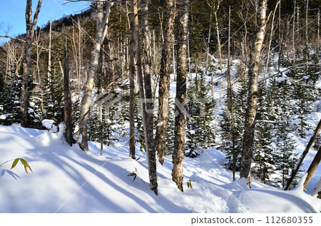 Lake Shikaribetsu is located in Tokachi subprefecture, Eastern Hokkaido, Japan. It hidden up deep in the Daisetsuzan mountains in the middle of the Shikaribetsu volcanic group at an elevation of 810 112680355