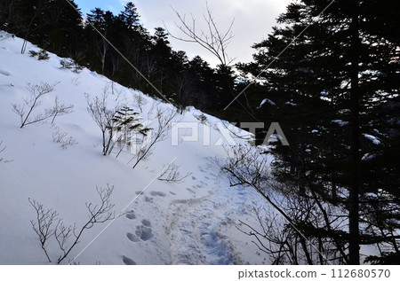 Lake Shikaribetsu is located in Tokachi subprefecture, Eastern Hokkaido, Japan. It hidden up deep in the Daisetsuzan mountains in the middle of the Shikaribetsu volcanic group at an elevation of 810 112680570