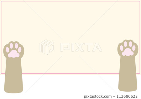 cat paw and frame 112680622