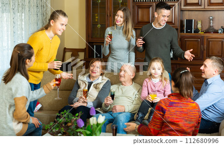 Happy family carefree communicating 112680996