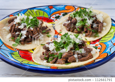 Barbacoa beef tacos Tacos de Barbacoa de res 112681791