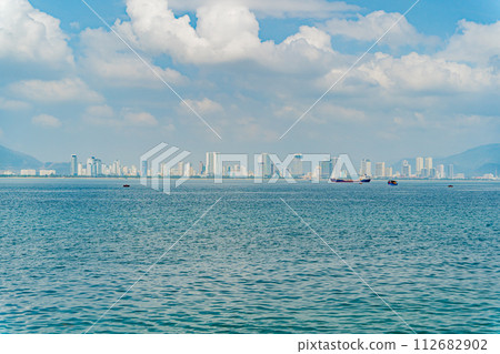 A city by the sea. 112682902