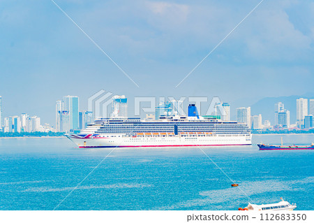 A cruise ship. A cruise ship. 112683350