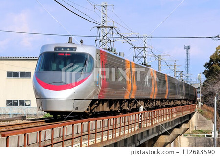 [JR四國] 8000系列「潮風/石鎚」（予讚線：新居濱～瀧濱） 112683590