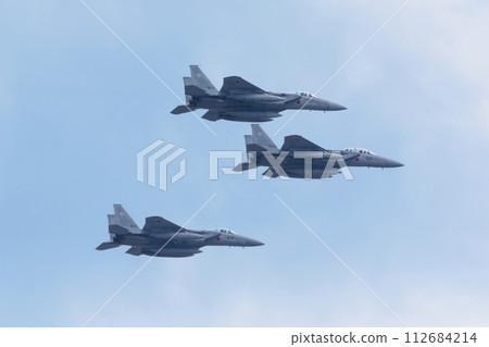 航空自衛隊F-15鷹編隊飛行 112684214
