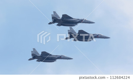 航空自衛隊F-15鷹編隊飛行 112684224