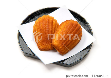 French confectionery, baked confectionery Madeleine French confectionery, baked confectionery Madeleine 112685198