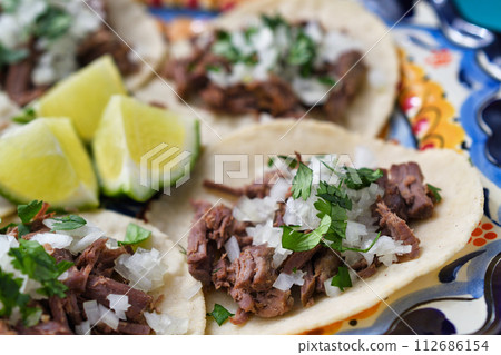 Barbacoa beef tacos Tacos de barbacoa de res Barbacoa beef tacos Tacos de barbacoa de res 112686154