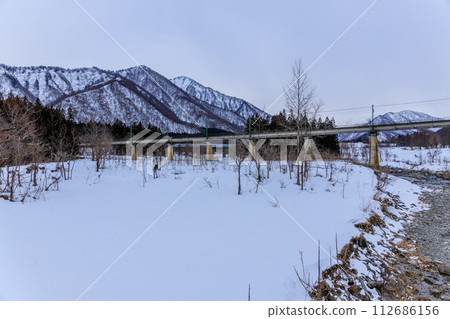 鐵橋冬景 112686156