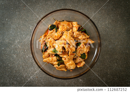 Stir Fried Chicken with Chili Paste Stir Fried Chicken with Chili Paste 112687252