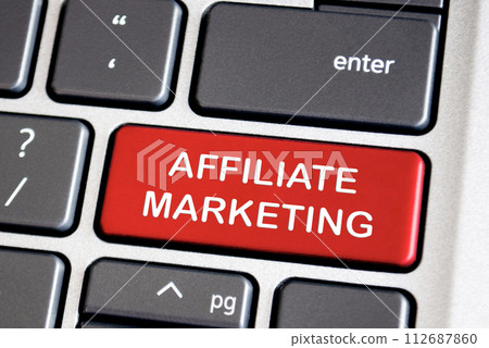 Affiliate marketing text on red keyboard. Making money online concept 112687860