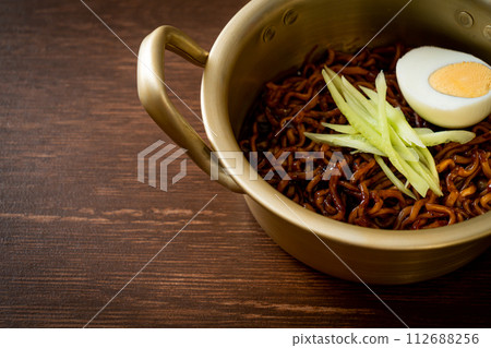 Korean Instant Noodle with Black Bean Sauce (Jajangmyeon or JJajangmyeon) 112688256