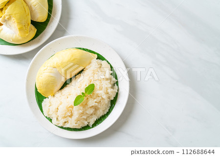 Durian sticky rice on plate 112688644