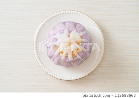 taro bun with white sugar cream and nut 112688668