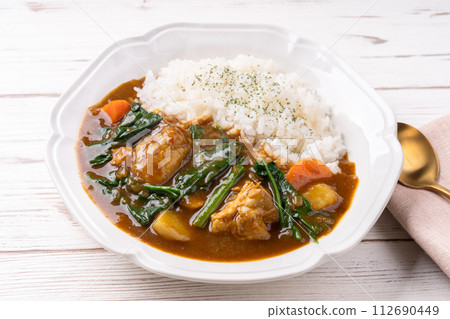 菠菜咖哩 112690449