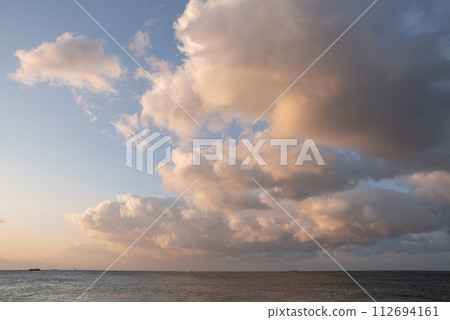 海邊的早晨 112694161