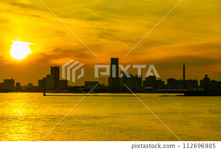 Yokohama evening view Yokohama evening view 112696985