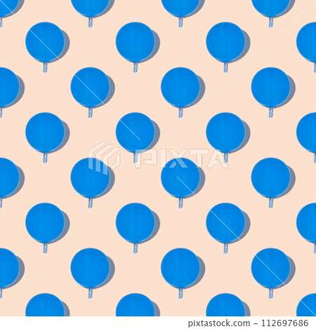 Seamless pattern of blue balloons isolated on pink background. Holidays and love concept. 112697686