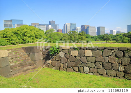 東京千代田區皇居東御苑、江戶城遺址 東京千代田區皇居東御苑、江戶城遺址 112698119