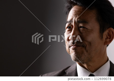 Business man Business man 112699078