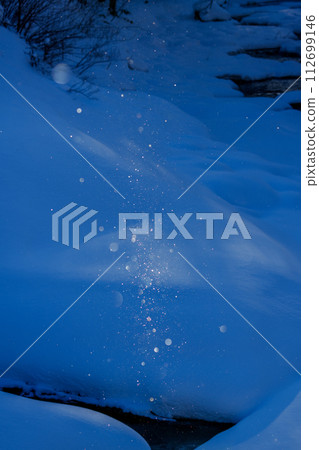 Diamond Dust: Spectacular views of Hokkaido in winter Diamond Dust: Spectacular views of Hokkaido in winter 112699146