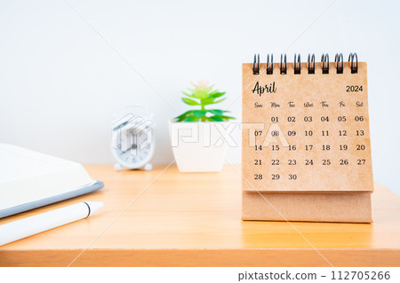 Front view of April desk calendar for 2024 year. Front view of April desk calendar for 2024 year. 112705266