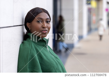 Urban Leisure in the Cityscape 112708478