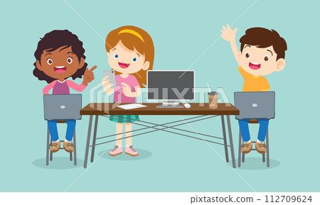 kids on online learning education courses kids on online learning education courses 112709624