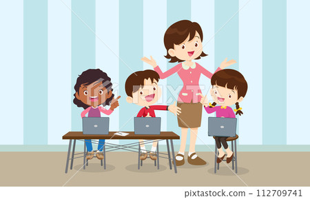 teacher and kids learning computer technology education courses teacher and kids learning computer technology education courses 112709741