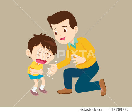 Comforting sad children with parent Comforting sad children with parent 112709782
