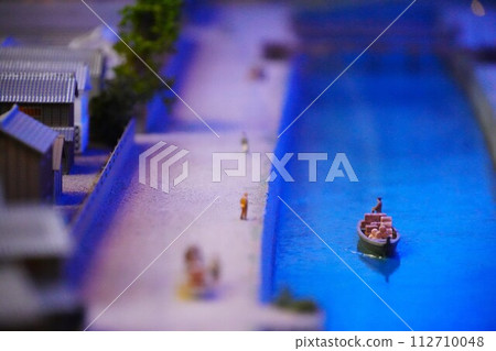 Old townscape and ships Old townscape and ships 112710048