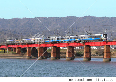 南海電鐵特急 紀之川南部大橋 和歌山市 112710290