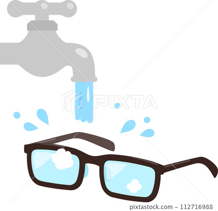 washing glasses with water 112716988