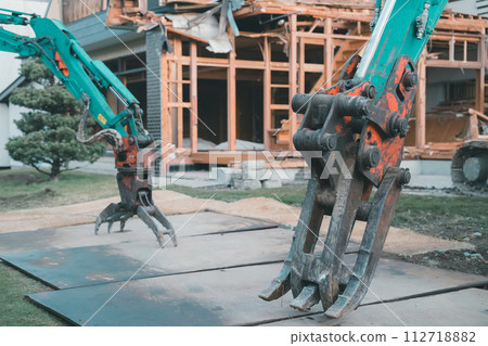 房屋拆遷工作 112718882