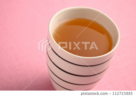 tea tea 112723885